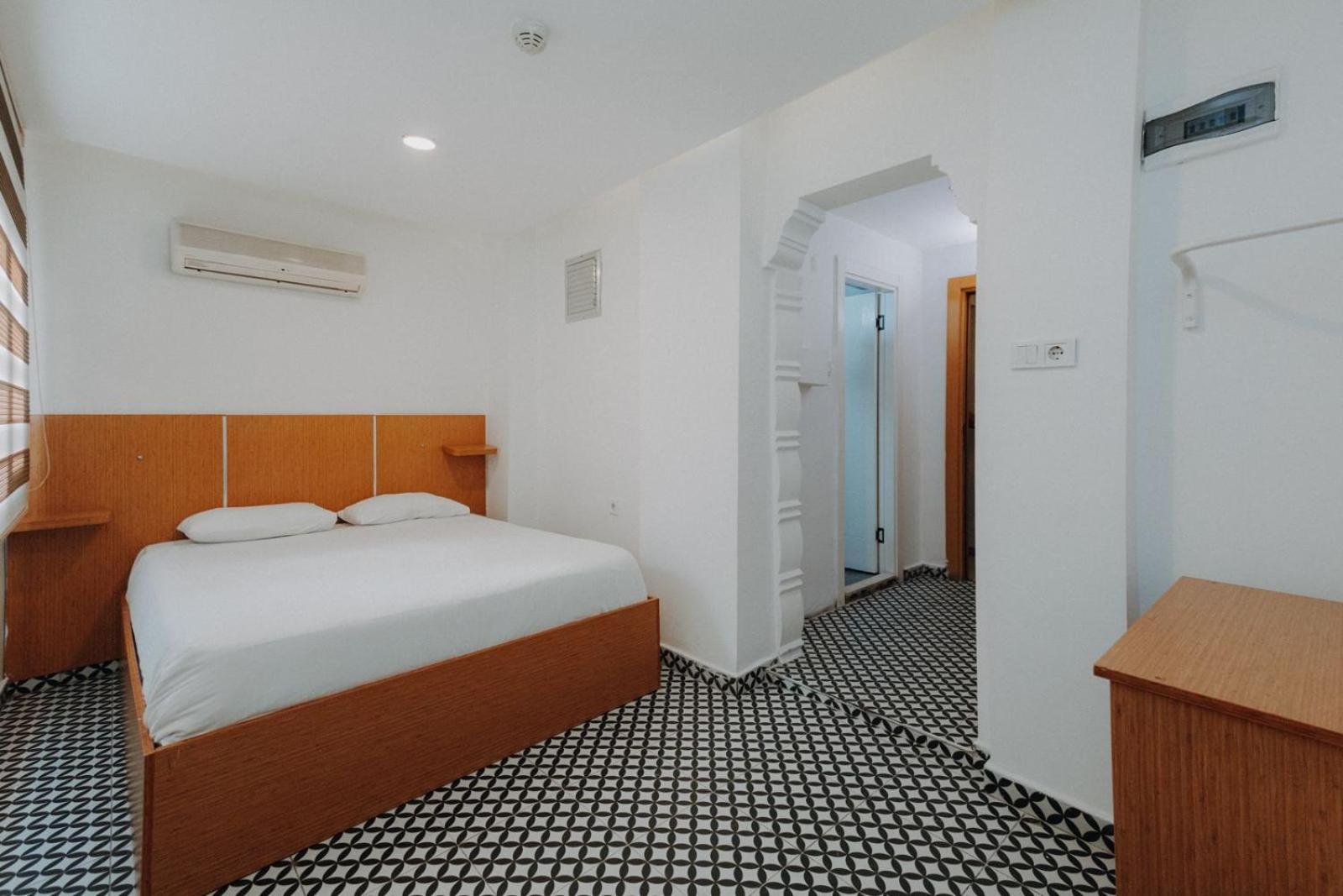 Deniz Pension Izmir Exterior foto
